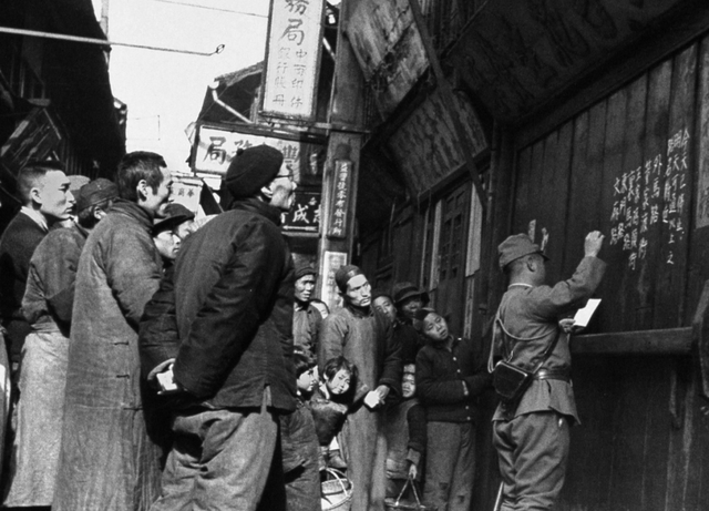 一组罕见老照片，带我们回到淞沪会战的现场