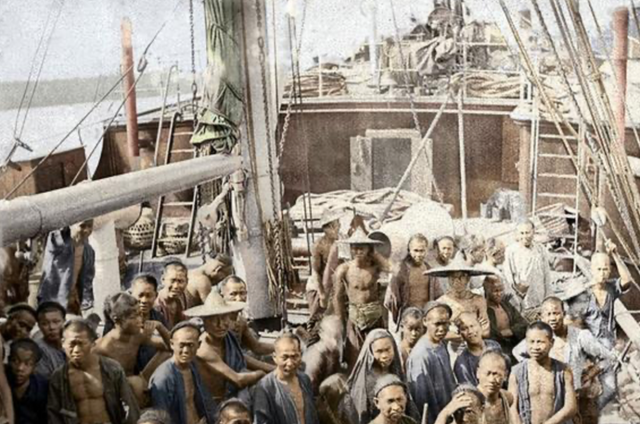 历史老照片：日军攻陷新加坡，屠杀华人